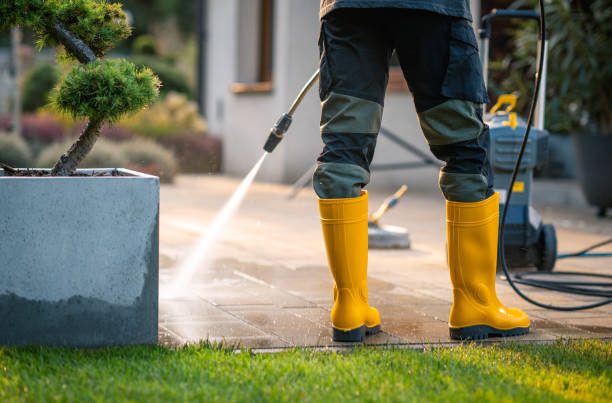 Why Choose Our Certified Pressure Washing Experts for Your Project Needs in Williamsport, MD?
